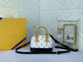 Picture of LV Lady Handbags _SKUfw153664675fw